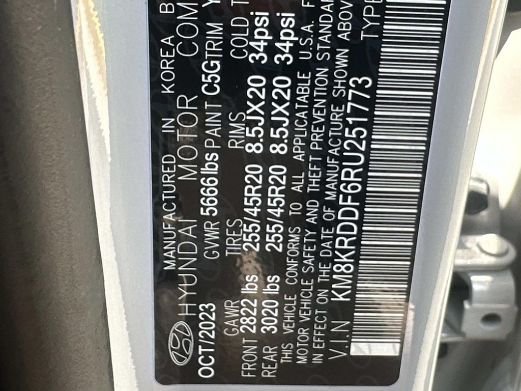 Certified Used 2024 Gray Hyundai Limited image 31