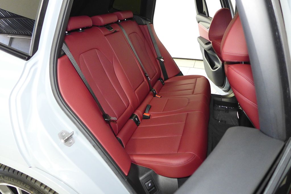 Thumbnail: 2022 BMW X3 - 20