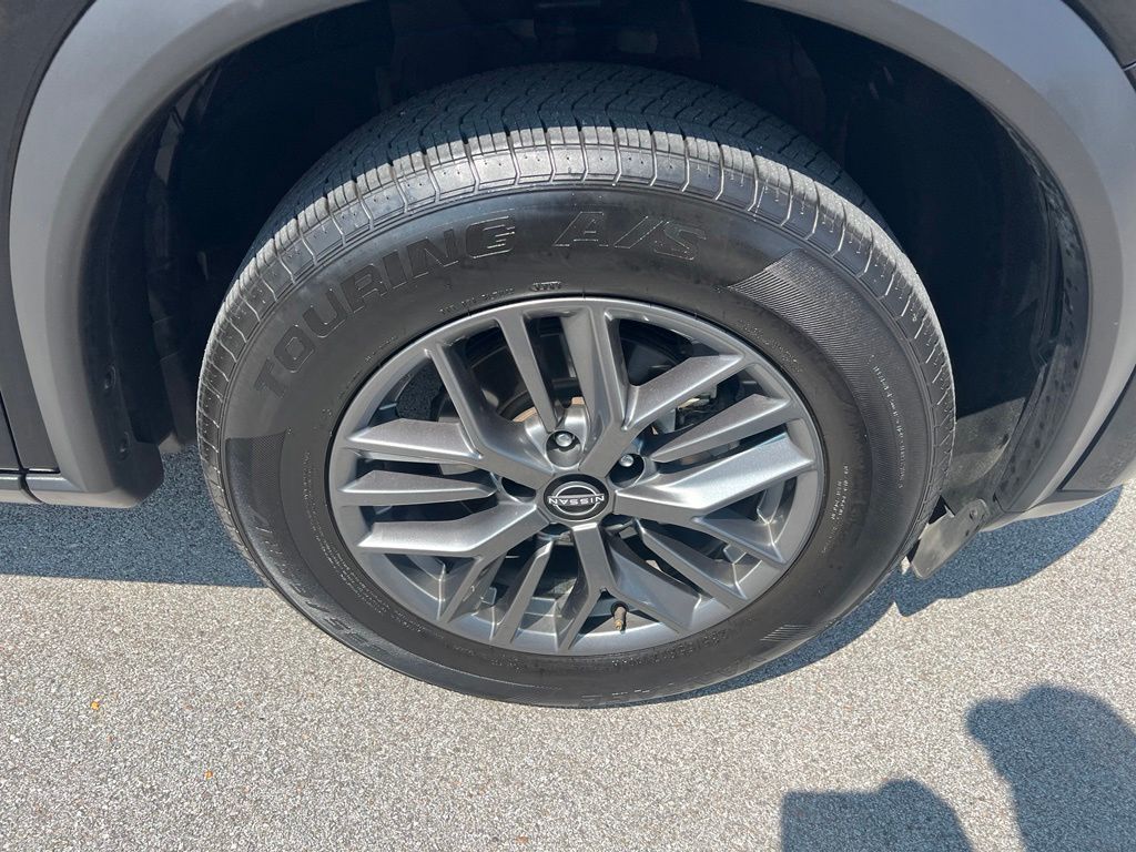 Used 2023 Nissan Rogue SUV