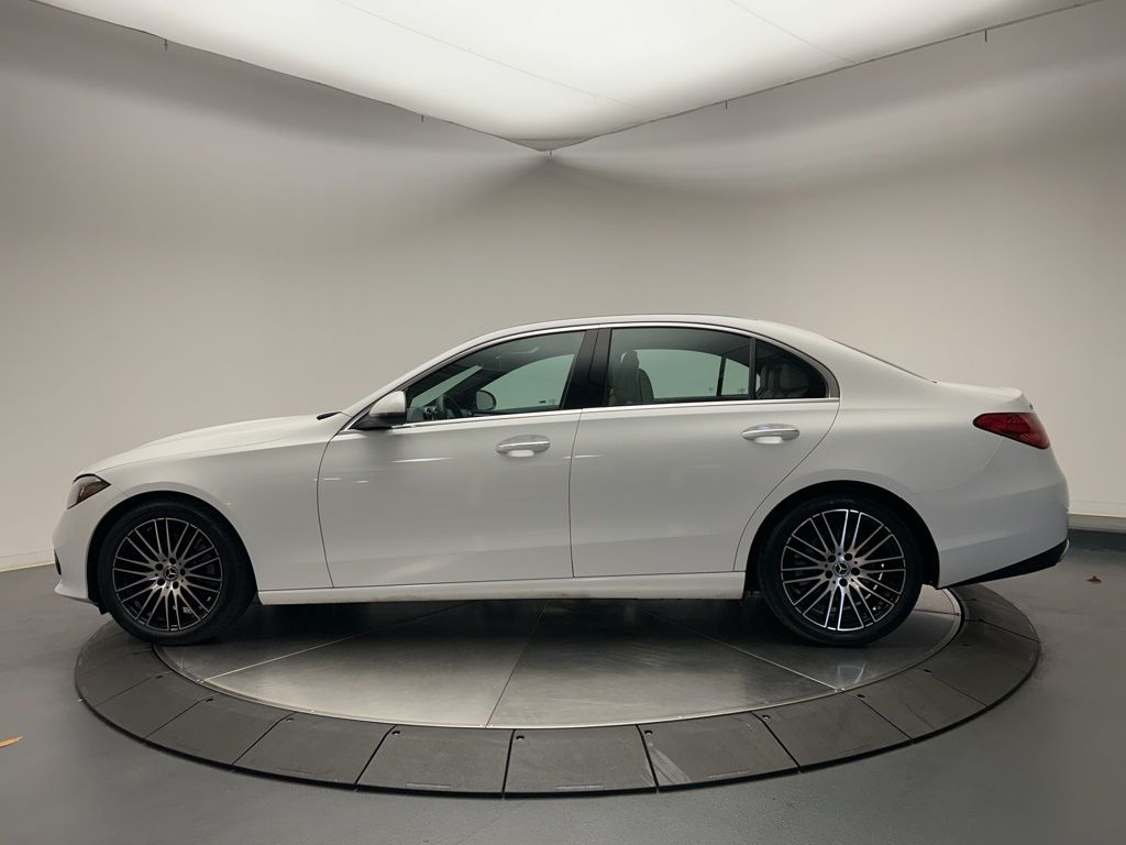 Thumbnail: 2023 Mercedes-Benz C-Class - 4