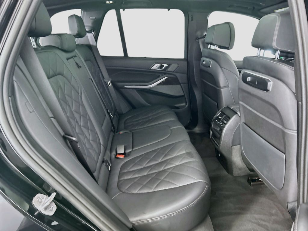 Thumbnail: 2024 BMW X5 - 21