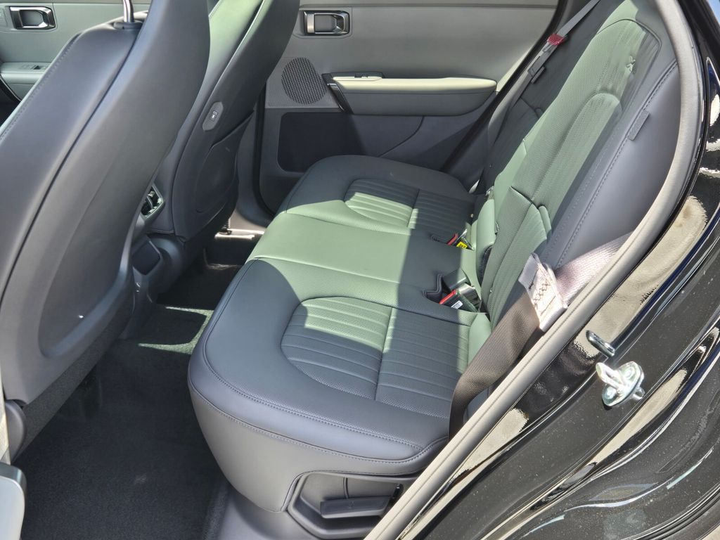 2027 Kia Seltos - $34,485