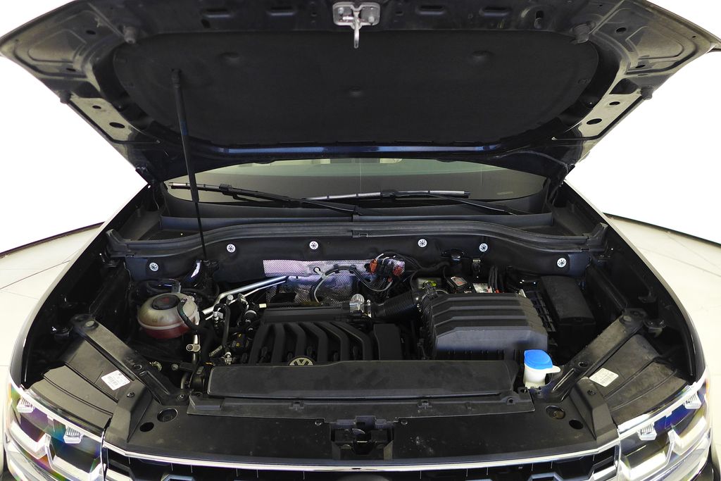 Thumbnail: 2018 Volkswagen Atlas - 6