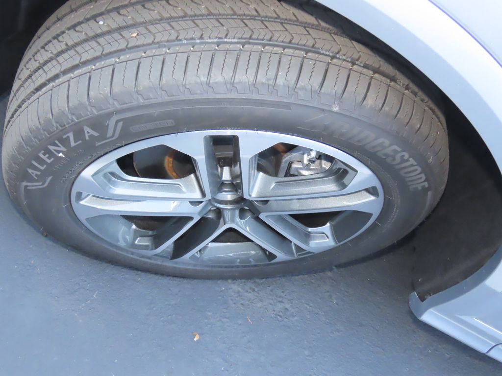 Thumbnail: 2025 Audi Q5 - 3