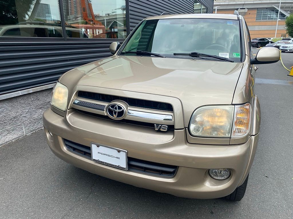 Thumbnail: 2005 Toyota Sequoia - 3