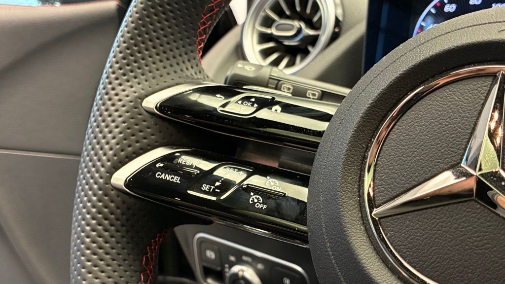 Thumbnail: 2025 Mercedes-Benz GLA - 15