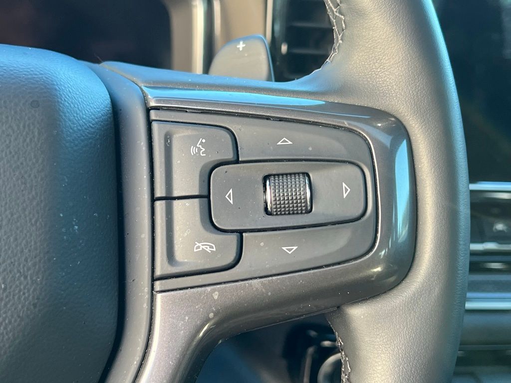 Thumbnail: 2024 Chevrolet Silverado 1500 - 20