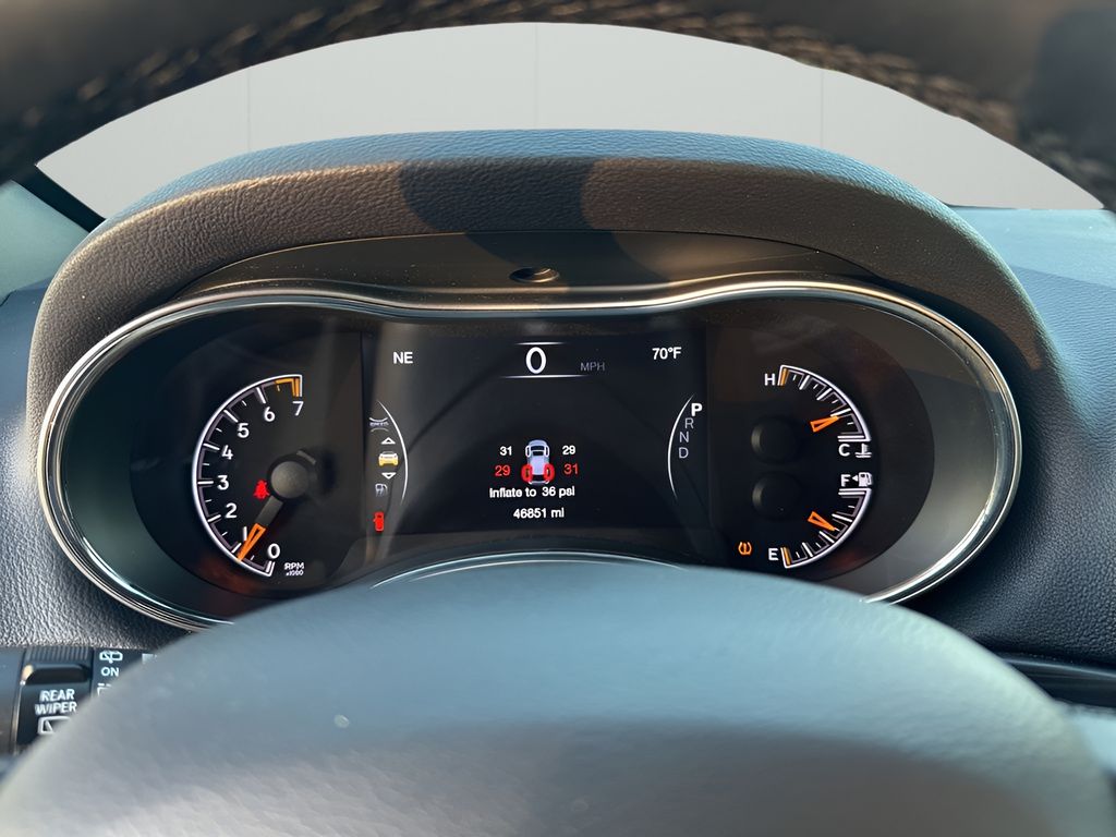 Used Car 2021 Jeep Grand Cherokee  Laredo X For Sale Under $25,000 In Austin, Texas