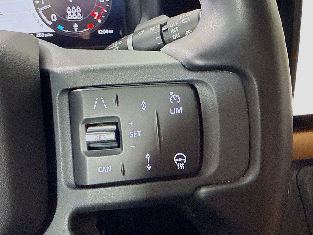 Thumbnail: 2024 Land Rover Defender - 12