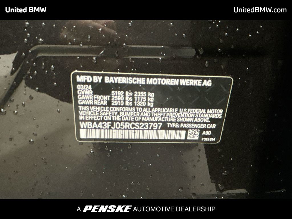 Thumbnail: 2024 BMW 5 Series - 23