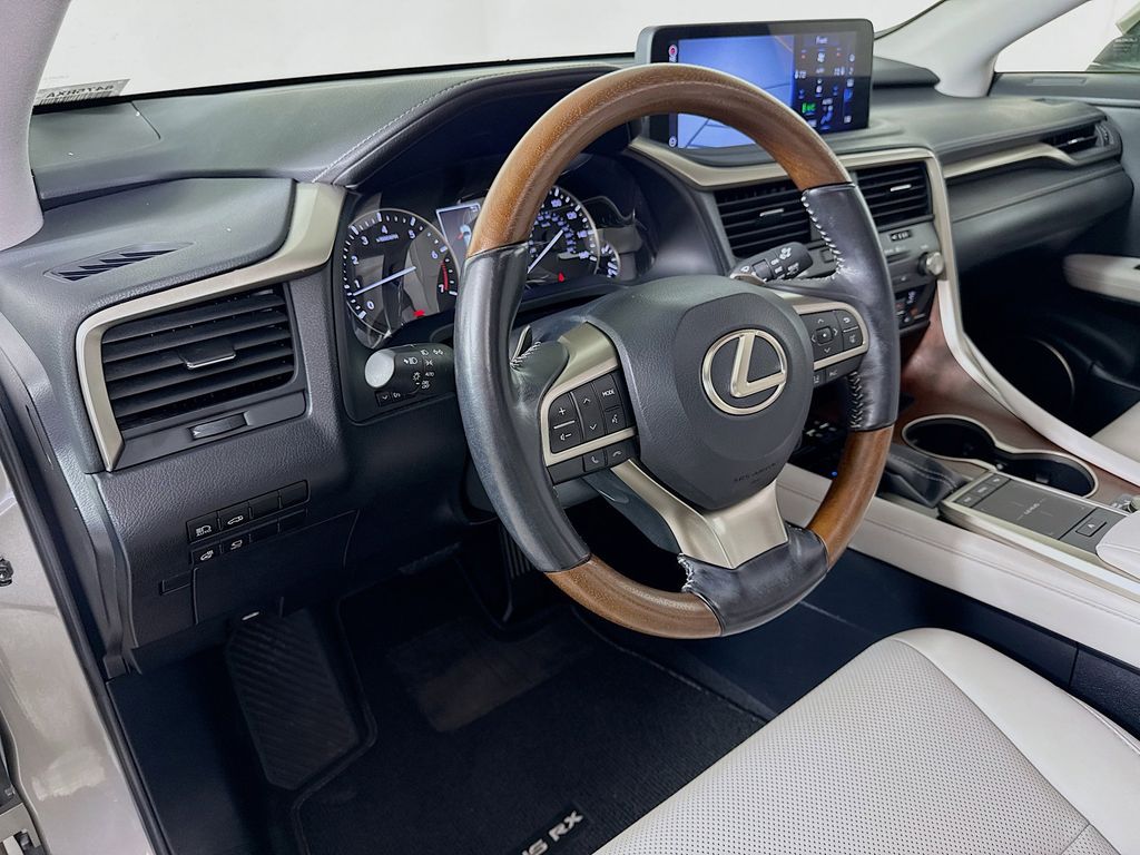 Thumbnail: 2020 Lexus RX - 9