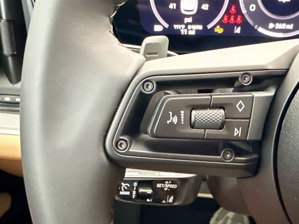 Thumbnail: 2026 Porsche Cayenne - 13