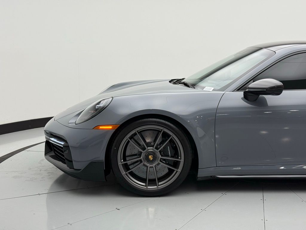 2024 Porsche 911 Turbo S 30