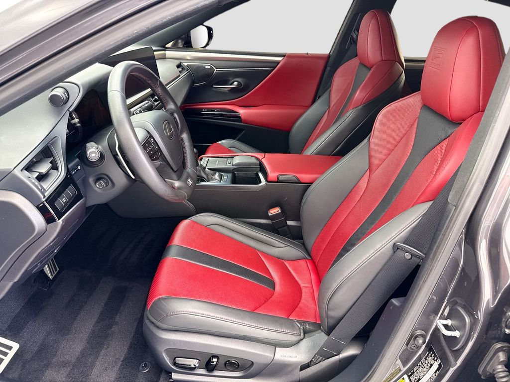 Thumbnail: 2022 Lexus ES - 18