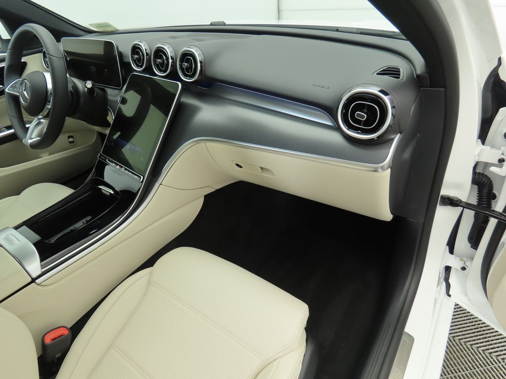 2025 Mercedes-Benz C-Class C 300 17