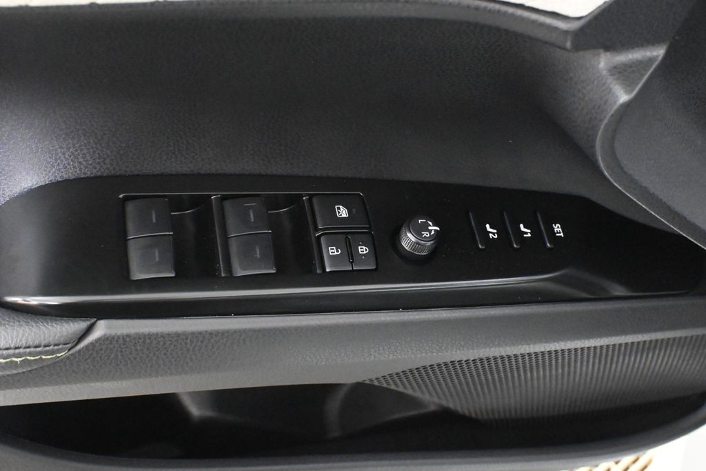Thumbnail: 2026 Toyota Camry - 25