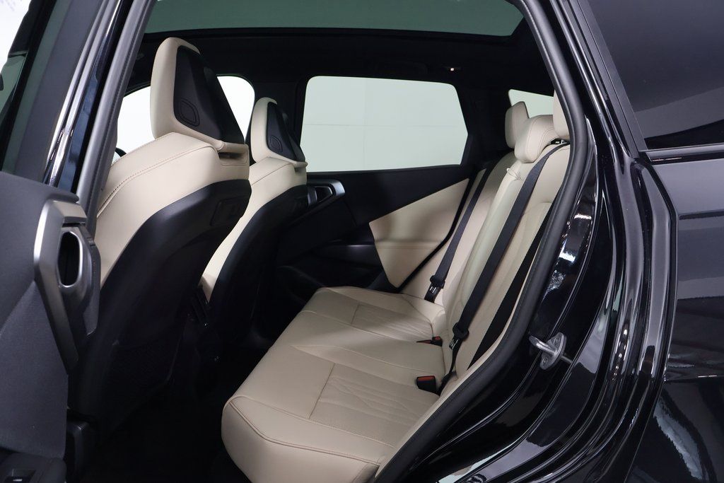 Thumbnail: 2026 BMW X3 - 6