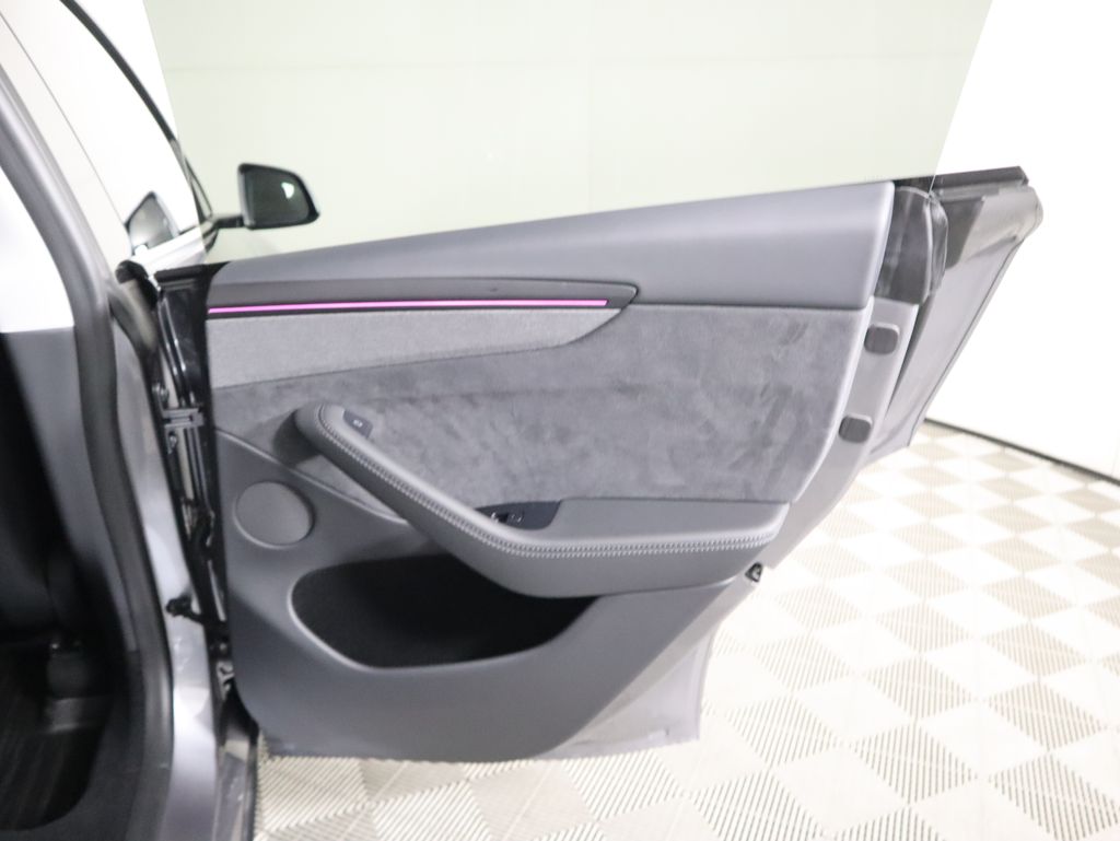 Thumbnail: 2026 Tesla Model Y - 28