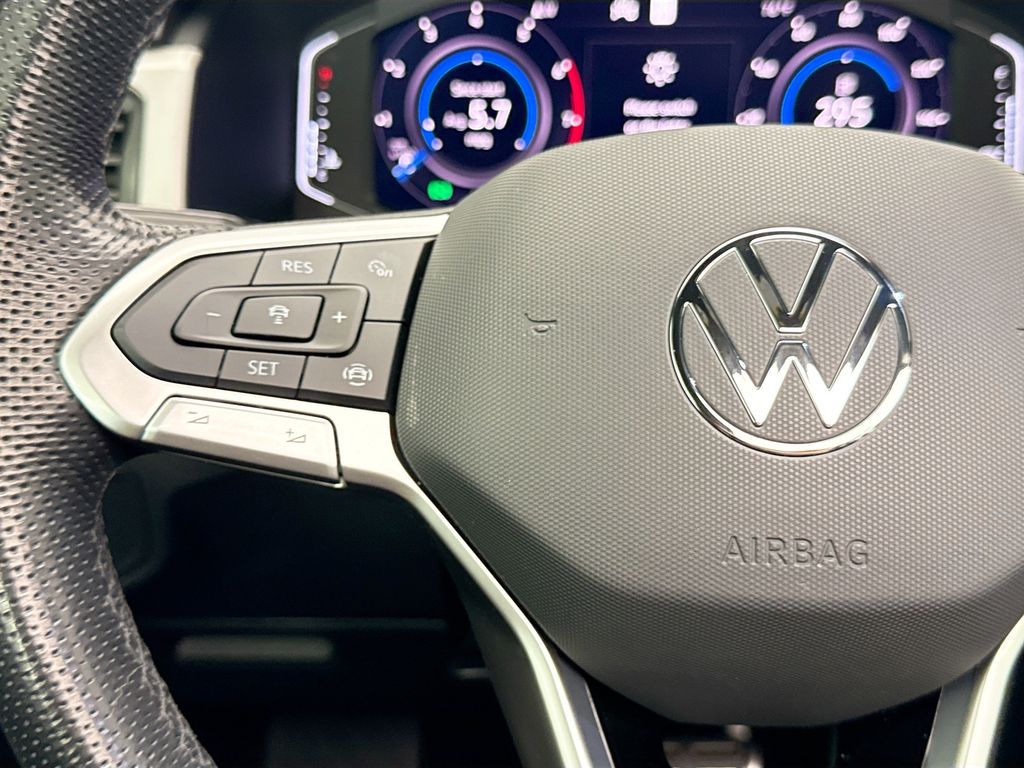 Thumbnail: 2020 Volkswagen Atlas - 11