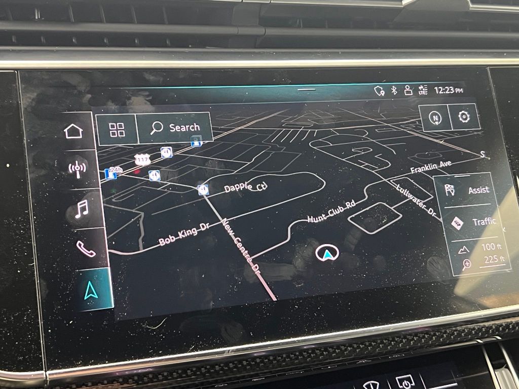 Thumbnail: 2020 Audi SQ8 - 13