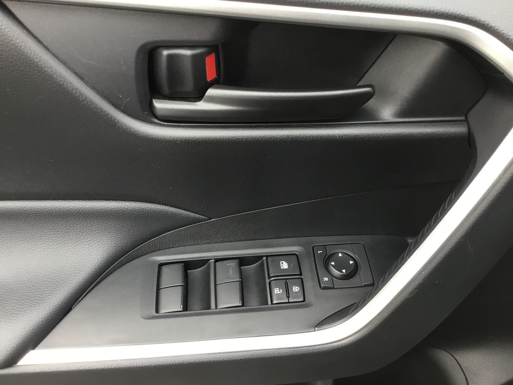 Thumbnail: 2024 Toyota RAV4 - 18