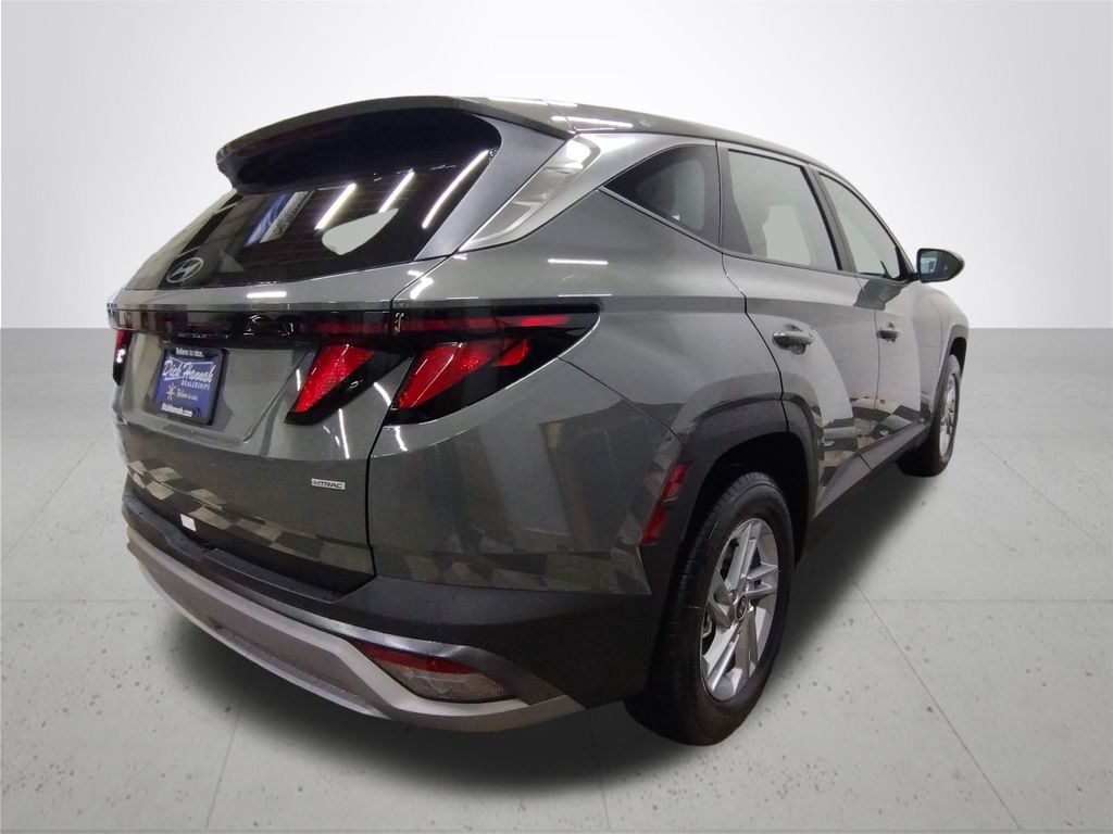 2026 Hyundai Tucson SE