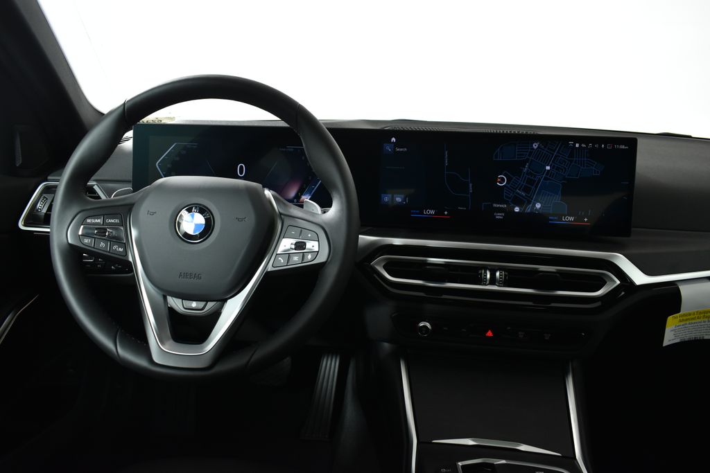 2023 BMW 3 Series 330i xDrive 4