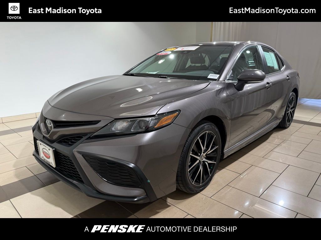 2023 Toyota Camry SE -
                Madison, WI