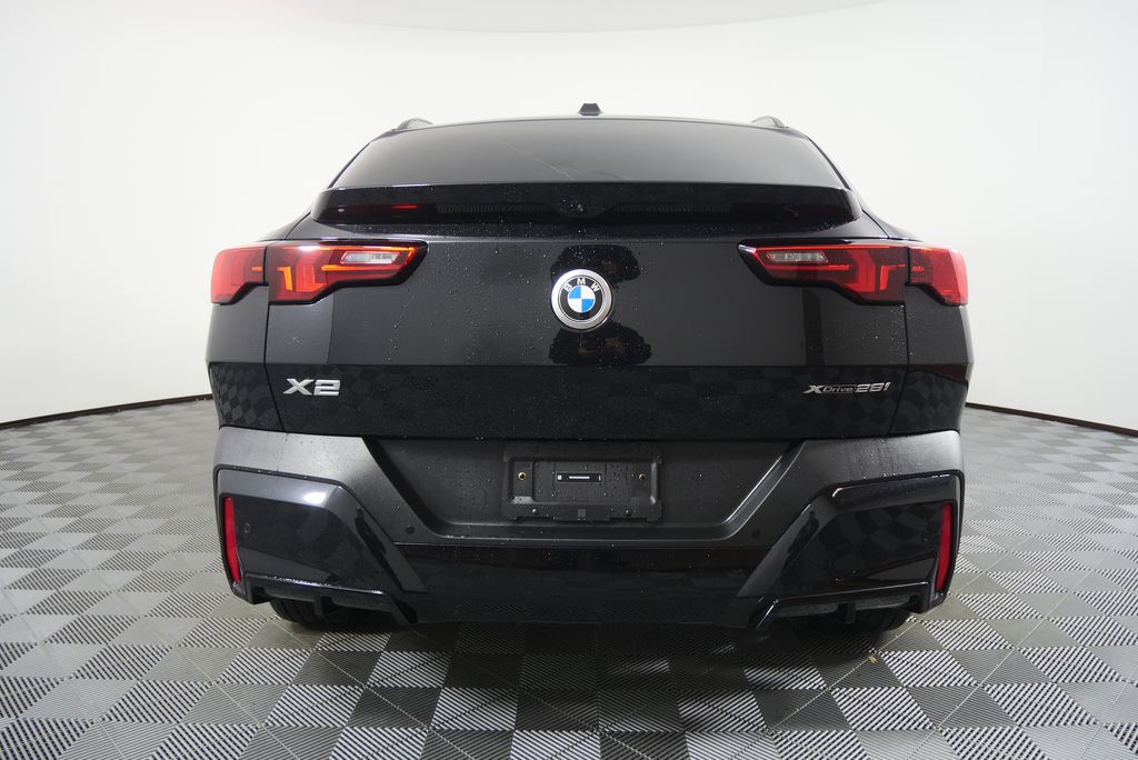 Thumbnail: 2025 BMW X2 - 4