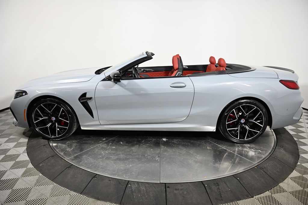 Thumbnail: 2023 BMW M8 - 4