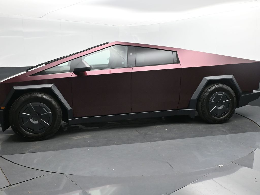 Used 2025 Tesla Cybertruck Base with VIN 7G2CEHED5SA066809 for sale in Auburn, WA