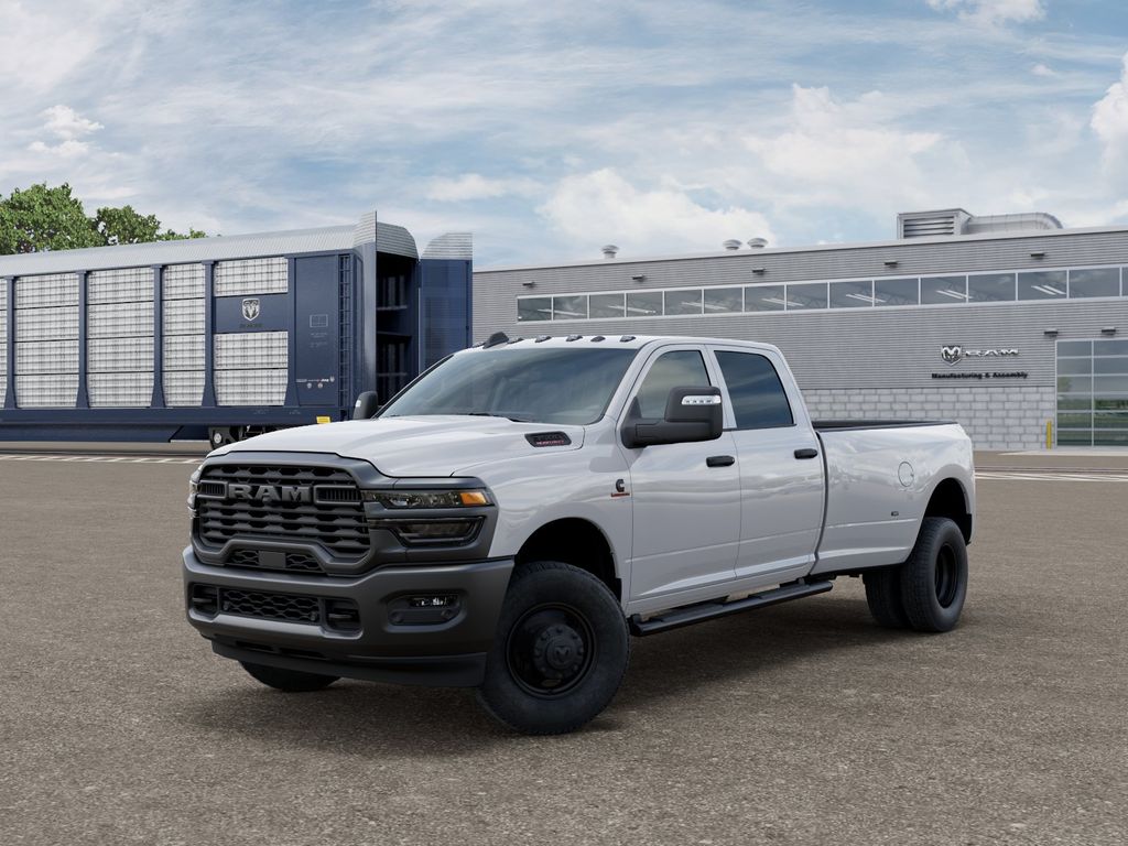 2026 RAM 3500 Tradesman Crew Cab LB DRW 4WD