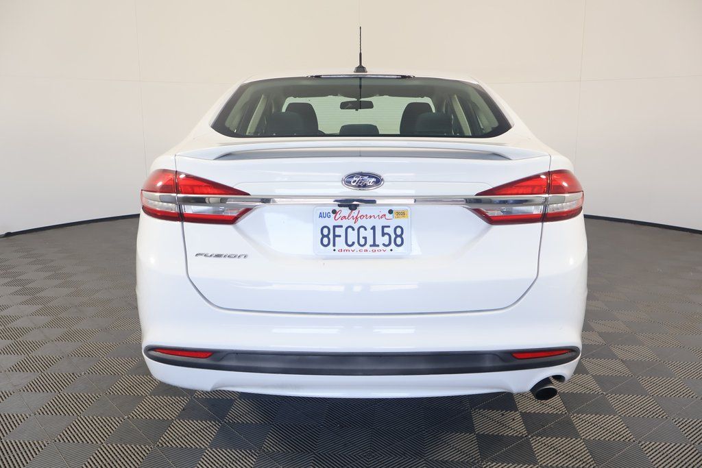 Thumbnail: 2018 Ford Fusion - 5