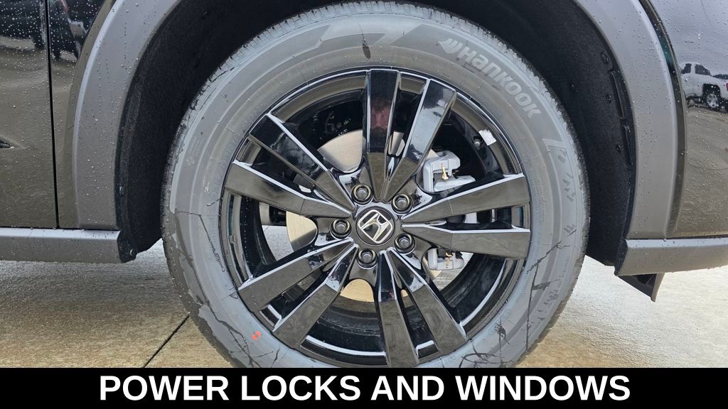 2026 Honda HR-V Sport - Photo 13