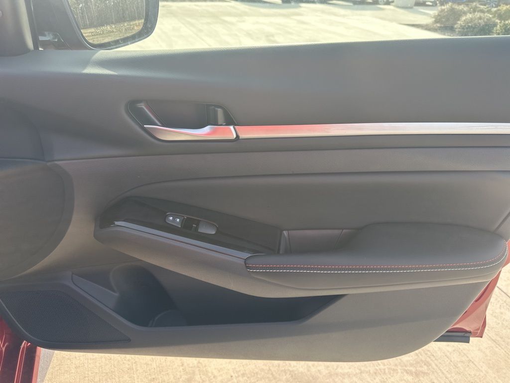 2025 Scarlet Ember Nissan Altima 2.5 SR FWD Sedan