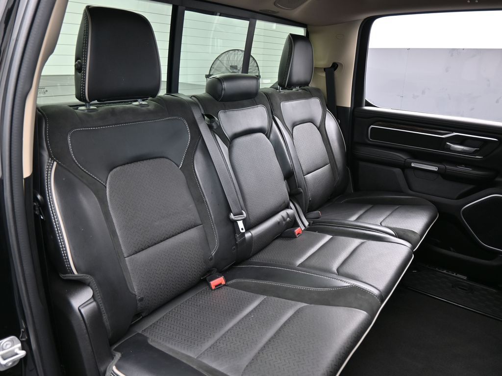 Used 2020 Diamond Black Crystal Pearlcoat Ram Laramie image 47