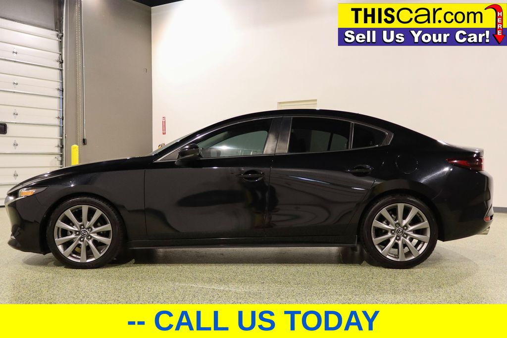 2019 Mazda Mazda3 Preferred photo 4