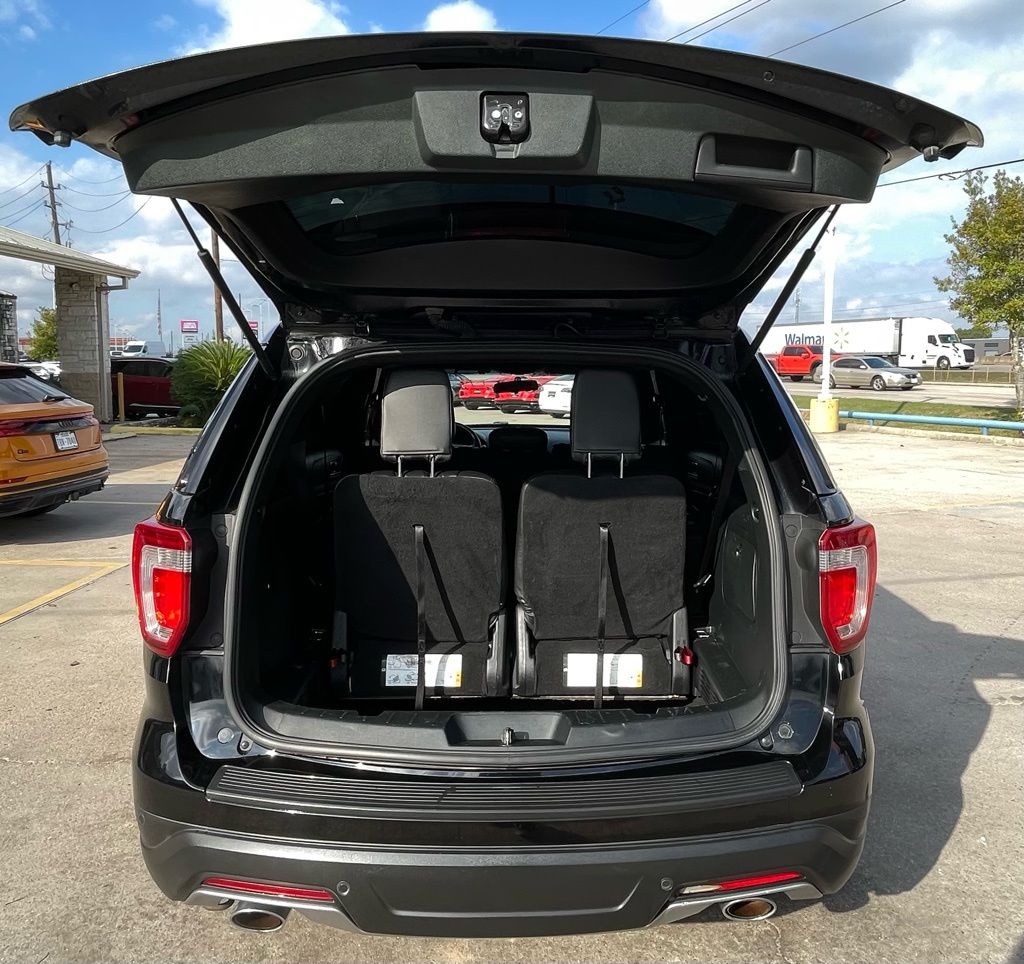 2018 Ford Explorer XLT - 10