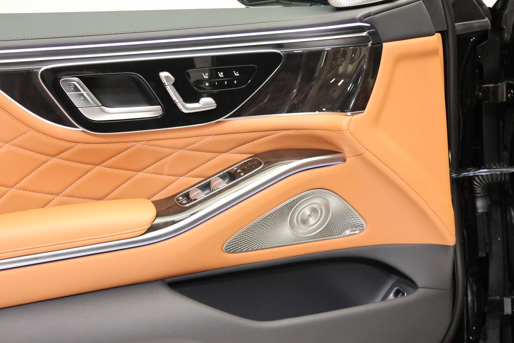 Thumbnail: 2027 Mercedes-Benz S-Class - 31