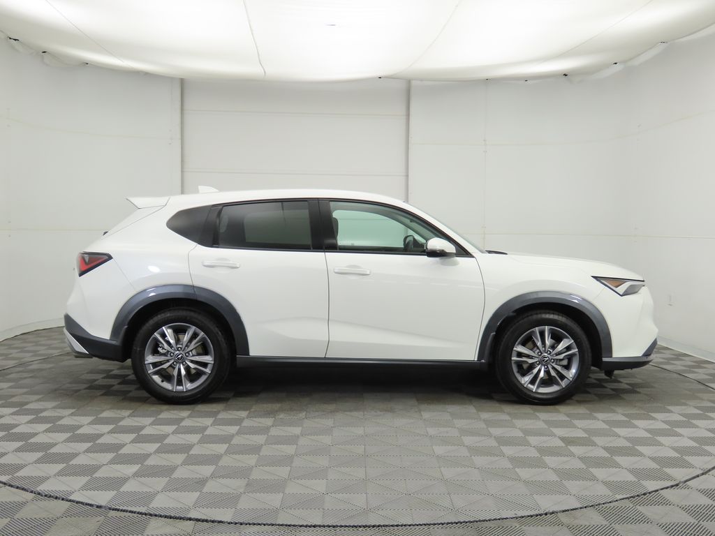 Thumbnail: 2025 Acura ADX - 4