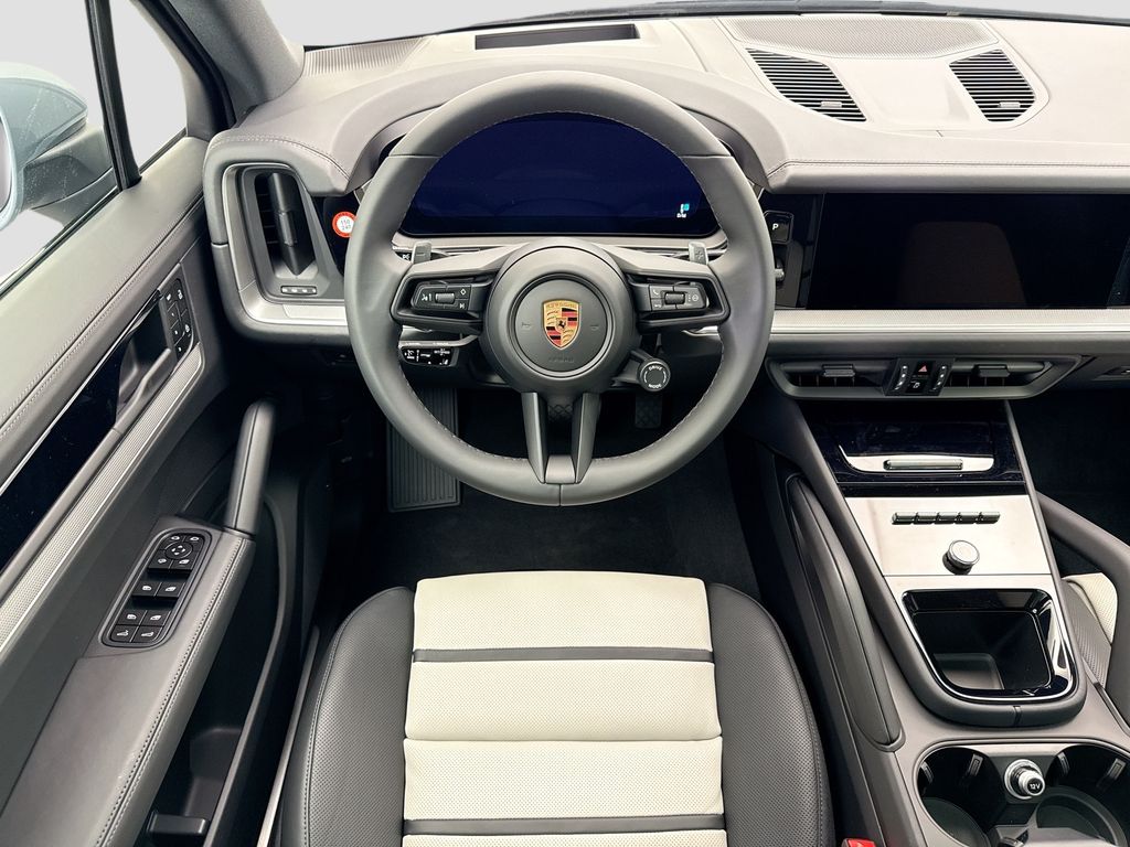 Thumbnail: 2026 Porsche Cayenne - 13