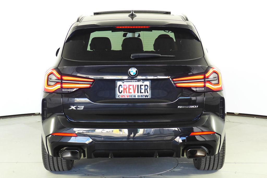 Thumbnail: 2023 BMW X3 - 8