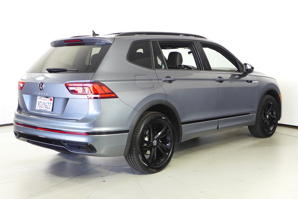 Thumbnail: 2023 Volkswagen Tiguan - 7