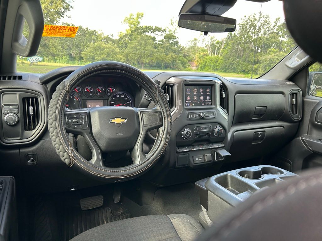 Thumbnail: 2023 Chevrolet Silverado 1500 - 12