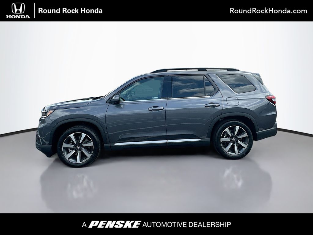 2025 Honda Pilot Touring Hero Image