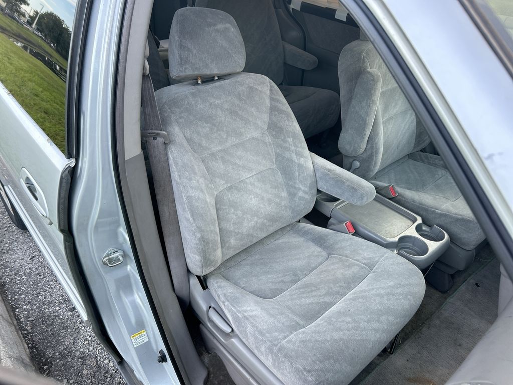 Thumbnail: 2002 Honda Odyssey - 28