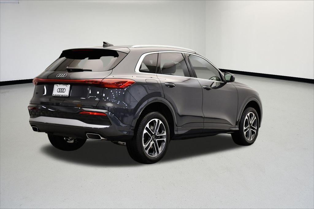 Thumbnail: 2025 Audi Q5 - 5