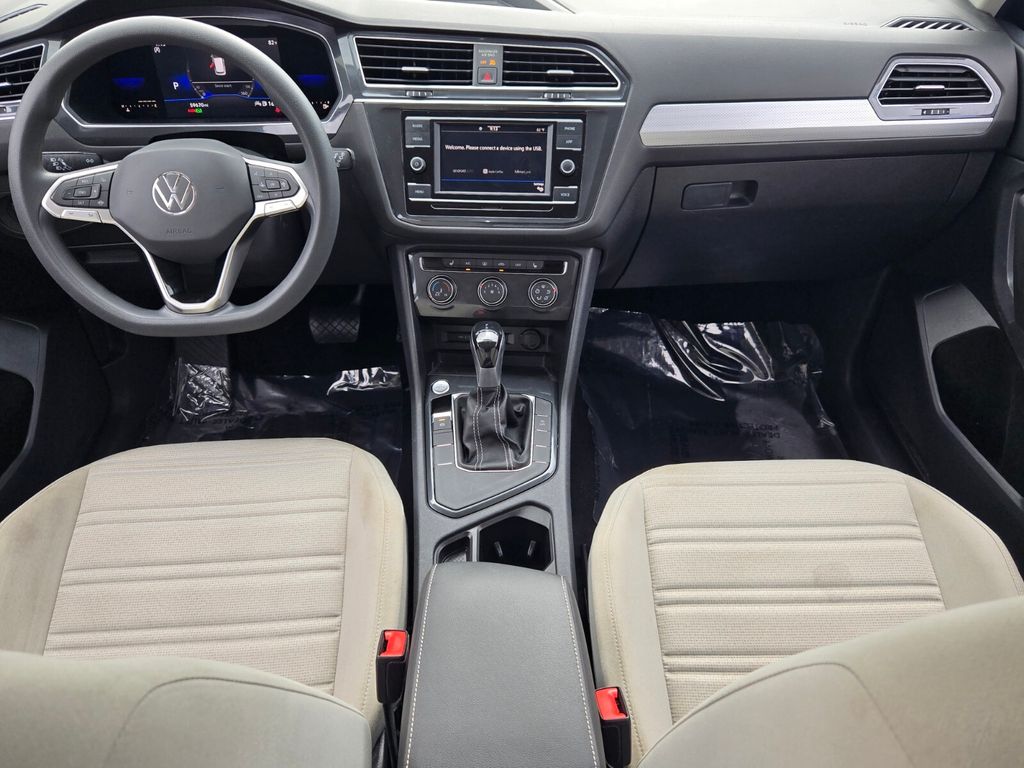 2022 Volkswagen Tiguan - $15,200