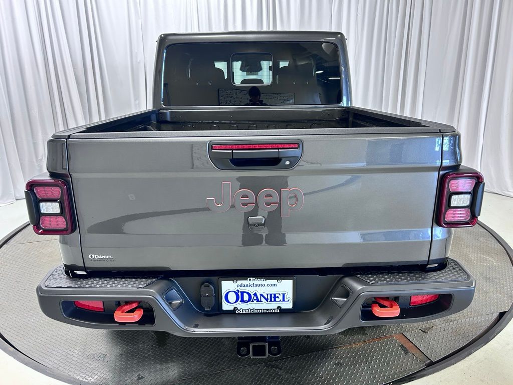 new 2026 Jeep Gladiator car, priced at $60,873