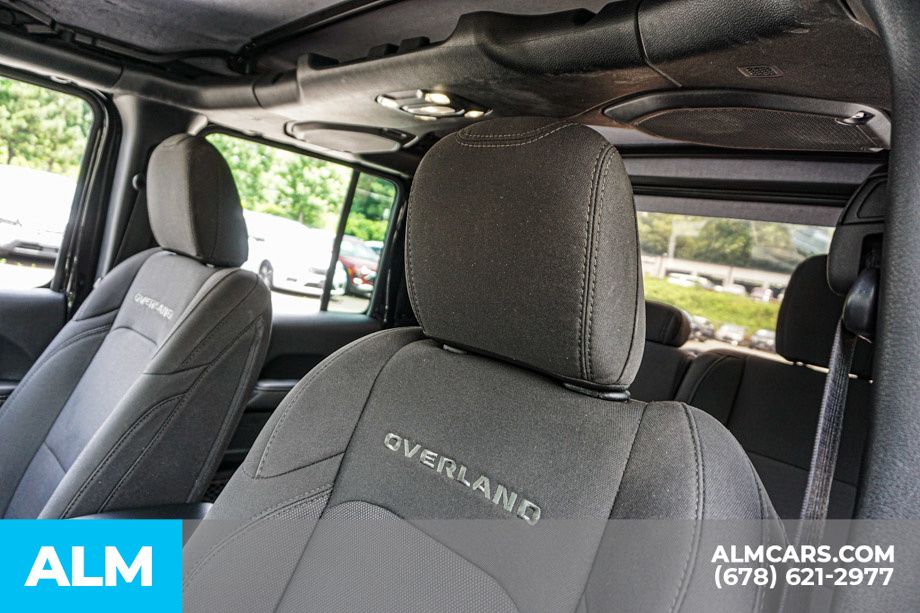 Used 2022 Black Jeep Overland image 18
